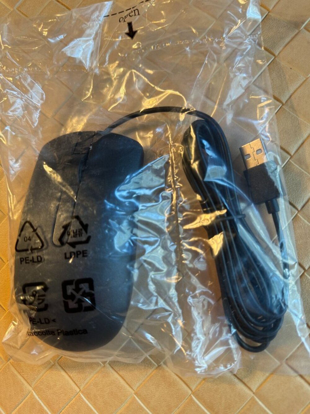 Dell Wired Mouse New Sealed CN-065KSF Black